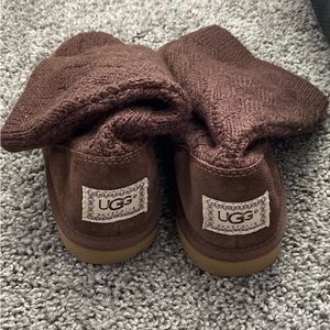 Big kids size 3 Ugg Knit Boots